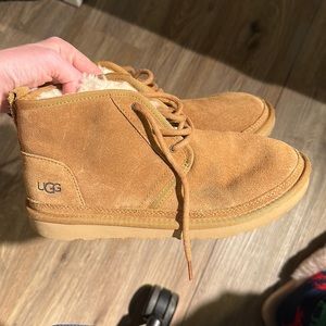 Ugg Women’s Neumel Ankle Boot like new condition